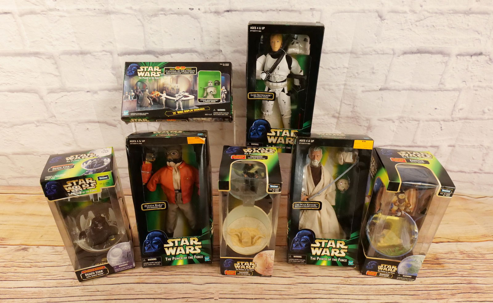 Lot of 8 Star Wars Power of the Force Collectibles (1 of 16)