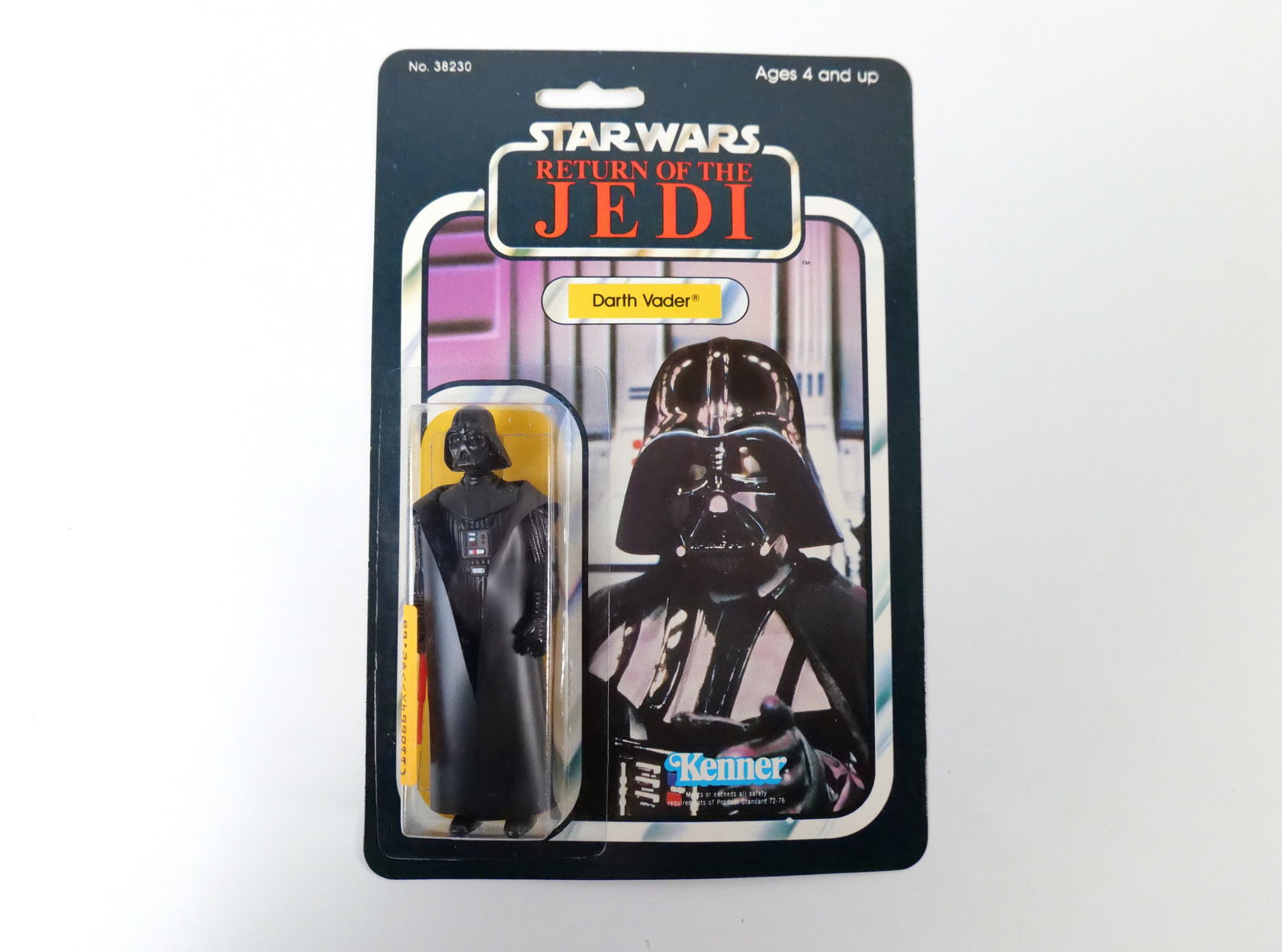 Kenner Star Wars Return of the Jedi Darth Vader Action Figure (1 of 10)