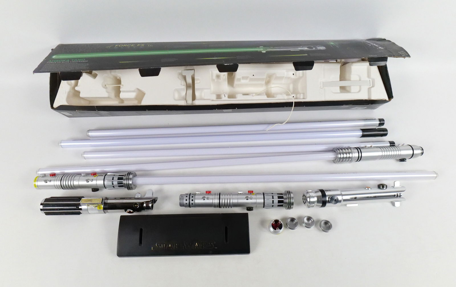 Lot of 4 Star Wars Lightsabers (1 of 14)