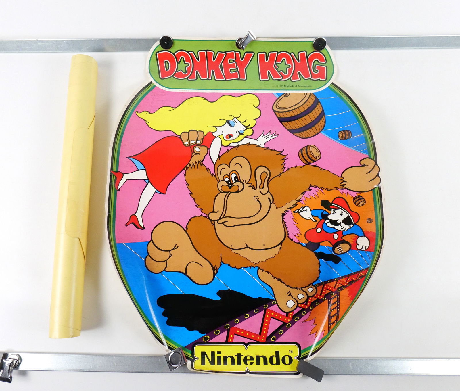 Lot of 2 Donkey Kong Nintendo Vinyl Decals/Stickers (1 of 8)