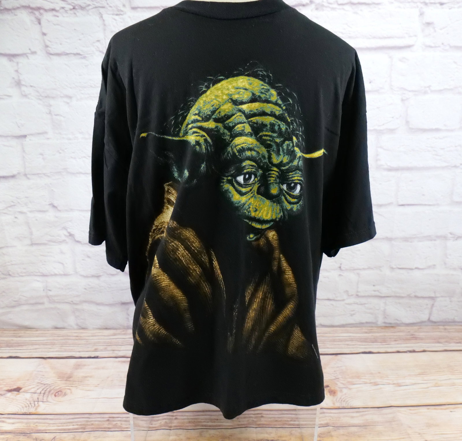 Vintage Yoda Tee Shirt - Lucas Films (1 of 7)