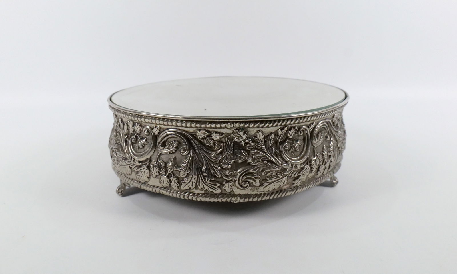 Silverplated Dessert Stand with Mirrored Top (1 of 7)