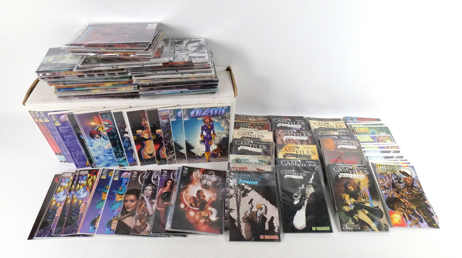 Long Box of Mixed Comics (1 of 17)