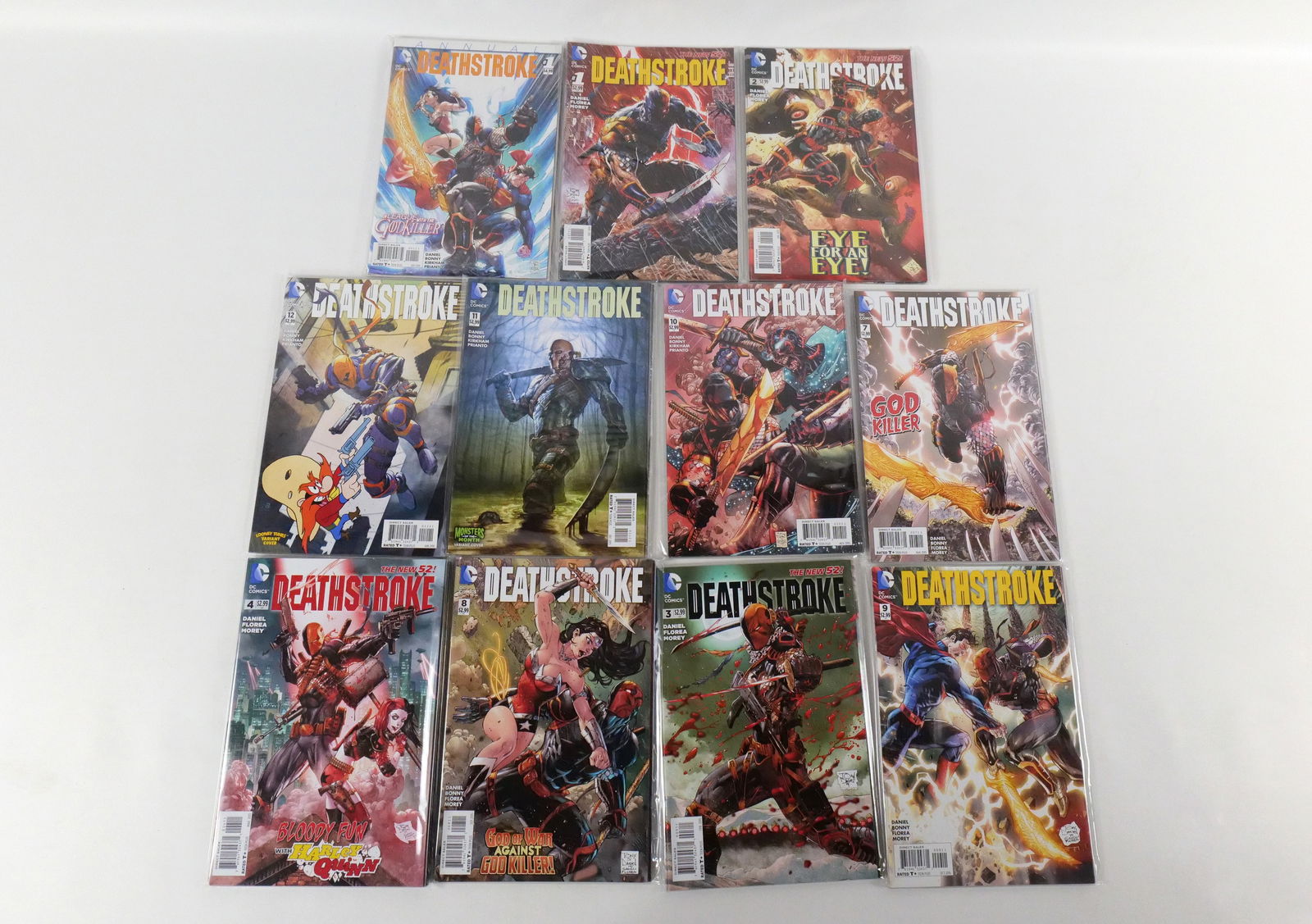 Lot of DC New 52 Deathstroke Comics (1 of 12)