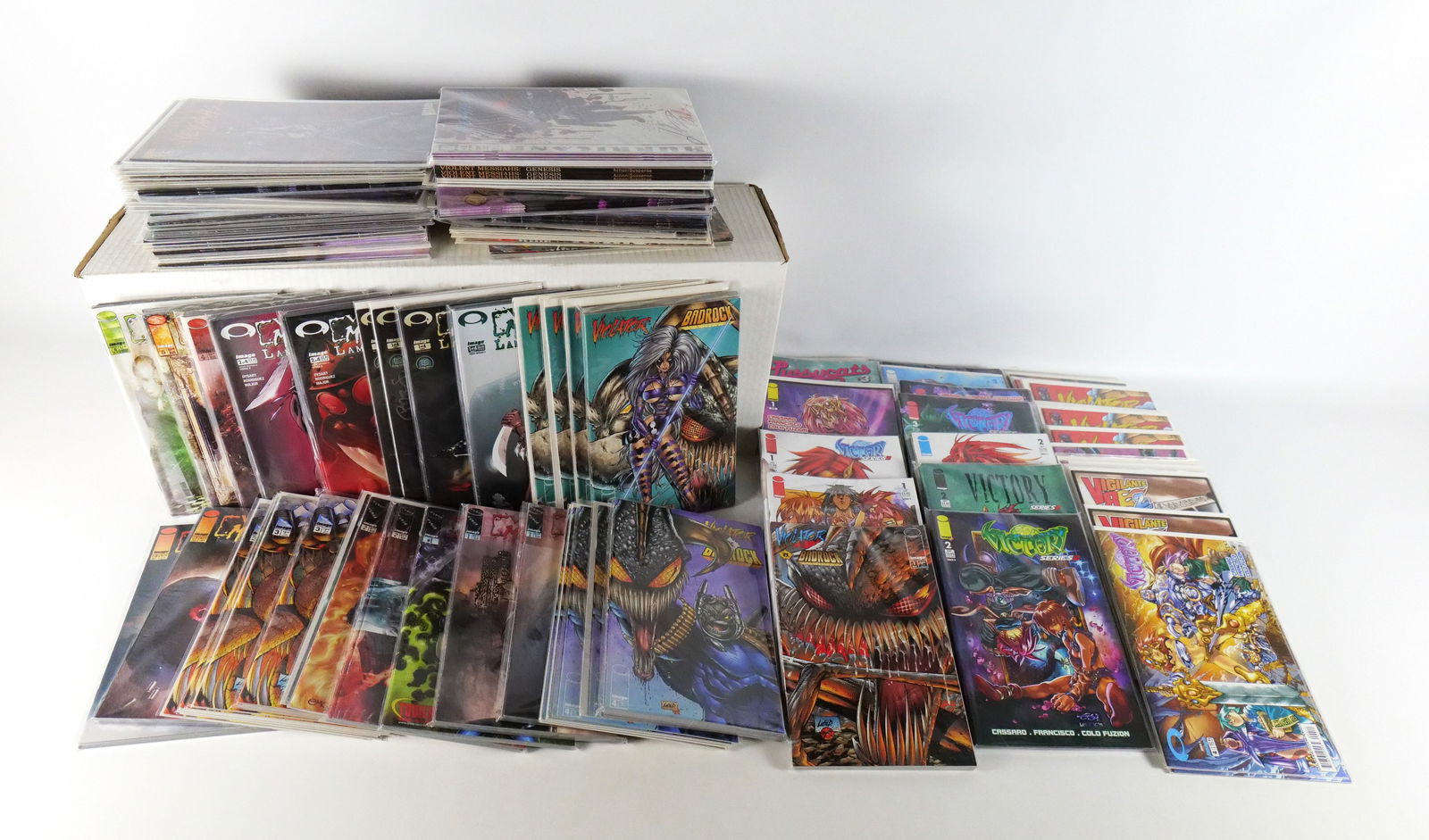 Long Box of Mixed Comics (1 of 13)