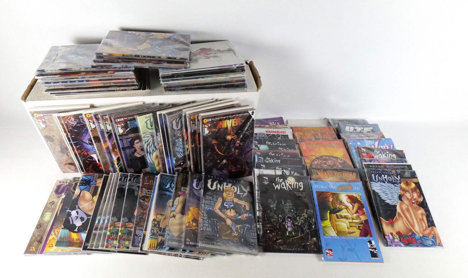 Long Box of Mixed Comics (1 of 10)