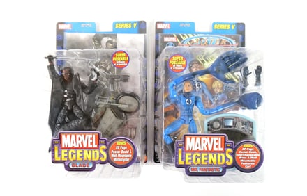 Lot of 2 Marvel Legends Action Figures - Series V