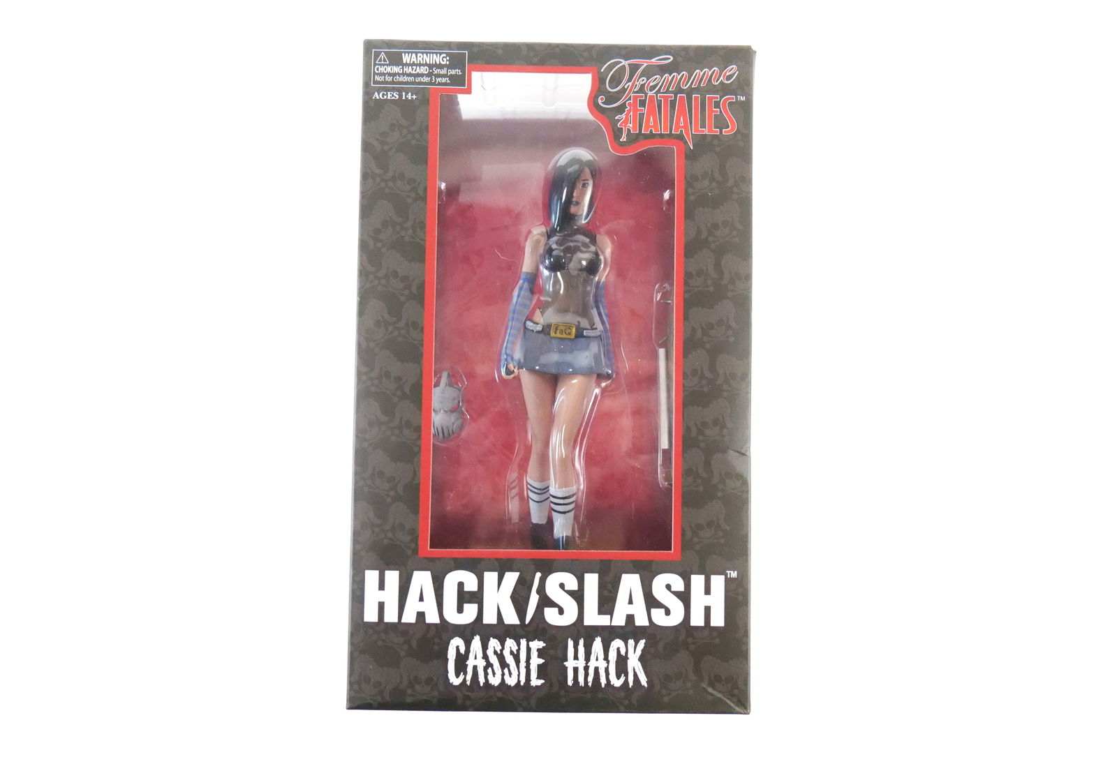 Femme Fatales Hack/Slash - Cassie Hack Figure (1 of 8)