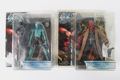Lot of 2 Mezco Hellboy Action Figures