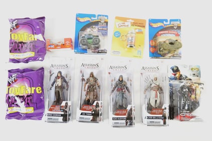 Group of Toys/Figures