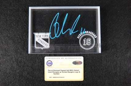 New York Rangers Derick Brassard Signed MSG Game Used Plexiglas