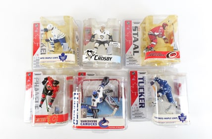 Lot of 6 McFarlane NHL Action Figures