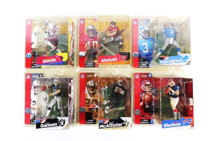 Lot of 6 McFarlane NFL Series 6 Action Figures