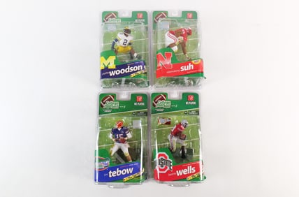 Lot of 4 McFarlane College Football Action Figures