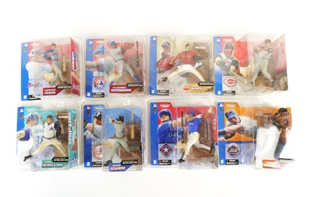 Lot of 8 McFarlane MLB Series 3 Action Figures