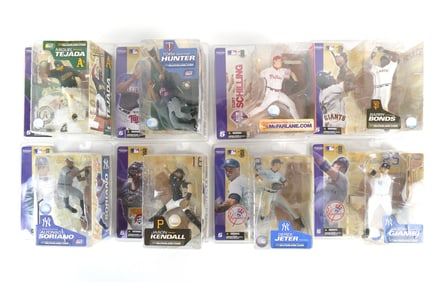 Lot of 8 McFarlane MLB Series 5 Action Figures