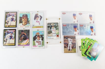 Lot of Nolan Ryan Baseball Cards