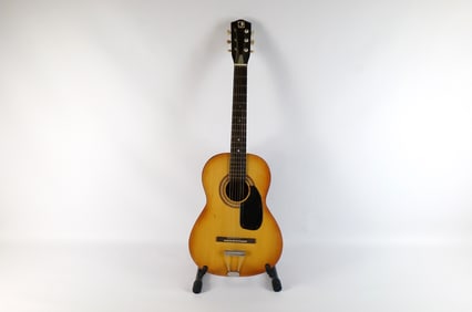 Decca Acoustic Guitar