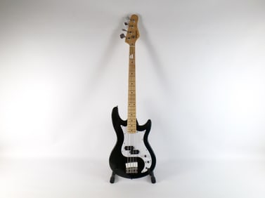 Behringer Electric Bass Guitar
