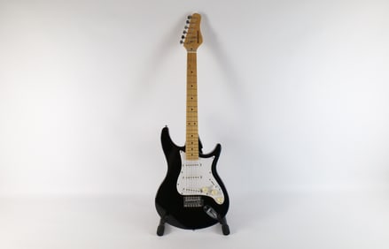 Behringer Electric Guitar