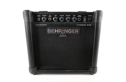 Behringer Ultrabass BT108 Guitar Amp