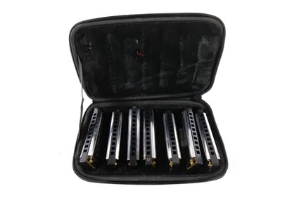 Lot of 7 Harmonicas