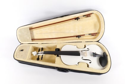 Mendini by Cecilio Violin