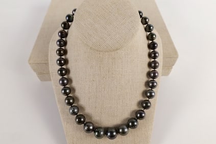Tahitian Pearl Necklace