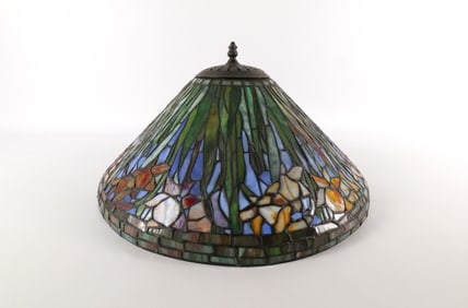 Tiffany Style Stained Glass Lamp Shade
