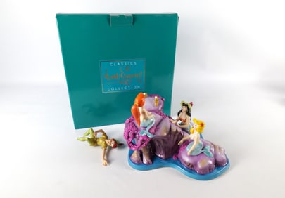 WDCC Peter Pan "Spinning a Spellbinding Story" Figurine