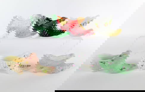 Lot of 6 Fenton Glass Slippers: Lot of 6 Fenton Glass Slippers. Hand Painted. All of the ones with hand painted highlights are artist signed. Largest measures 3" tall x 6" wide. All invoices must be paid within 24 hours of the sale.