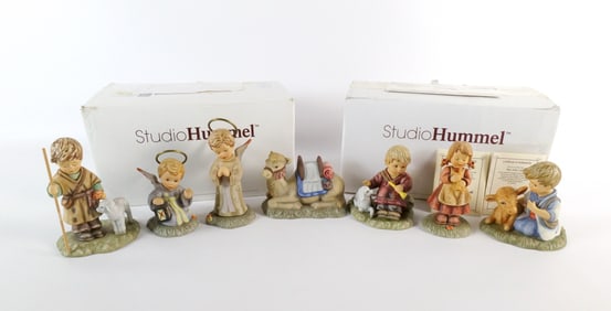 Mixed Lot of Berta Hummel Nativity Figurines