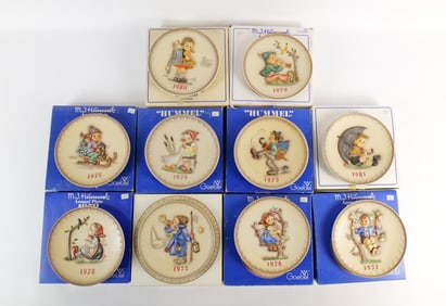 Lot of 10 Hummel Relief Plates