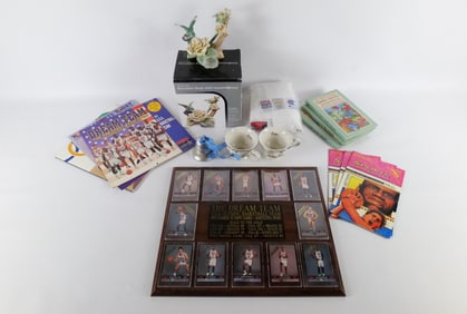 Mixed Lot of Collectibles