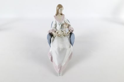 Lladro My Little Treasure Figurine