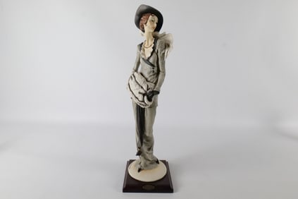 Giuseppe Armani Lady with Muff Figurine