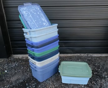 Lot of 11 Rubbermaid Storage Bins