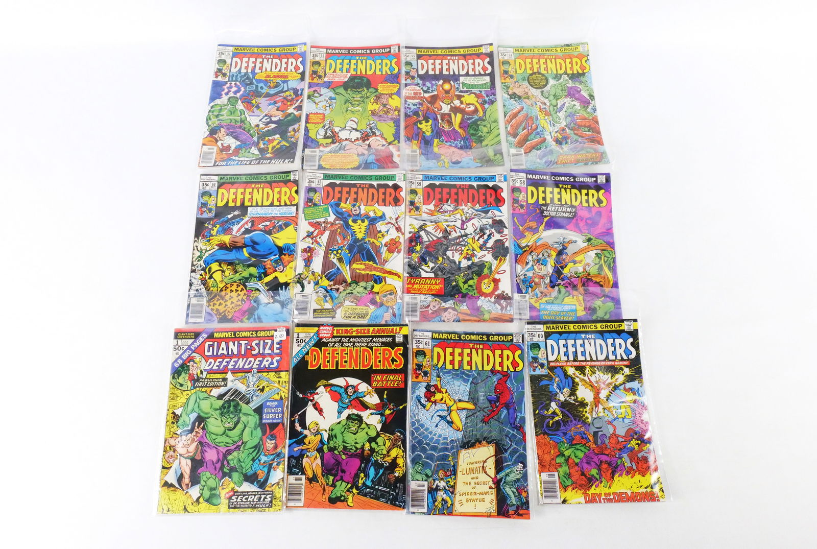 Lot of Defenders Comics (1 of 6)