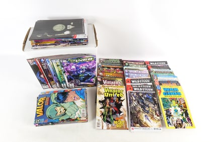 Lot of Mixed DC Comics