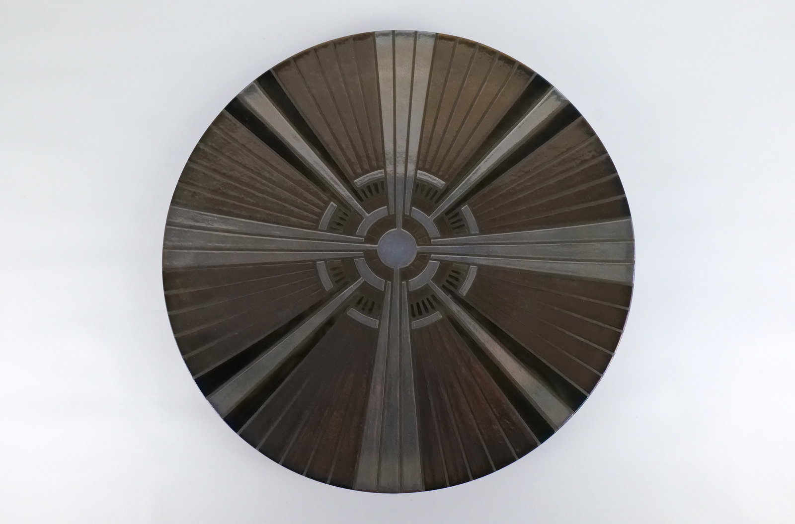 TP Studio Art Pottery Charger (1 of 3)