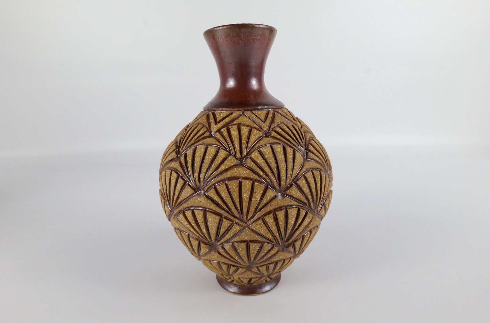 David MacDonald Studio Art Pottery Vase (1 of 7)