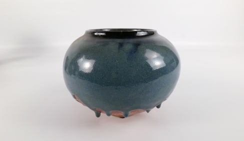 Artist Signed Studio Art Pottery Center Vase