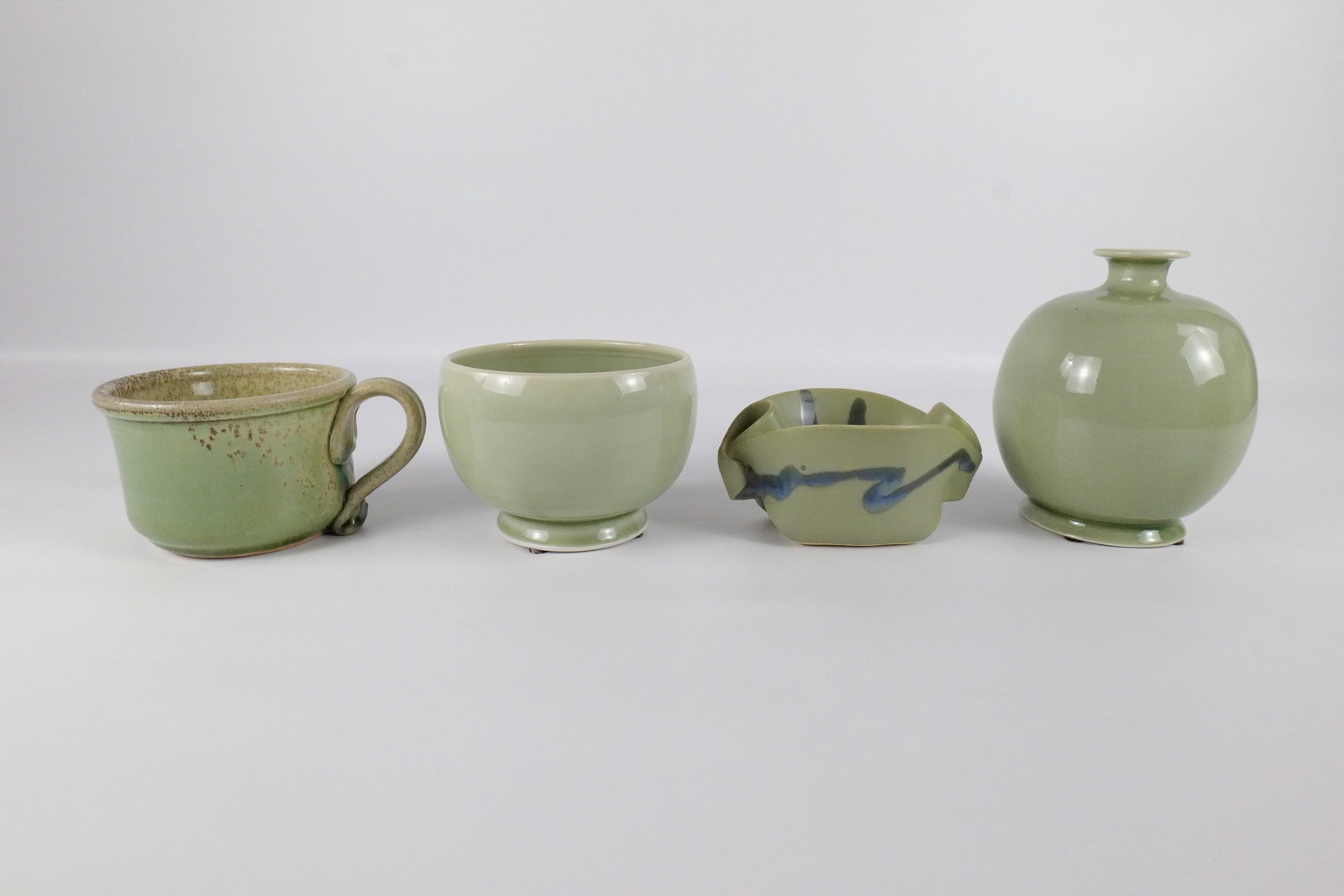 Lot of 3 Artist Signed Studio Art Pottery Pieces (1 of 14)