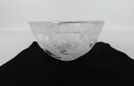 Robert McCandless Sasaki Frosted Crystal Bowl