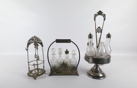 Group Lot of Serving Pieces