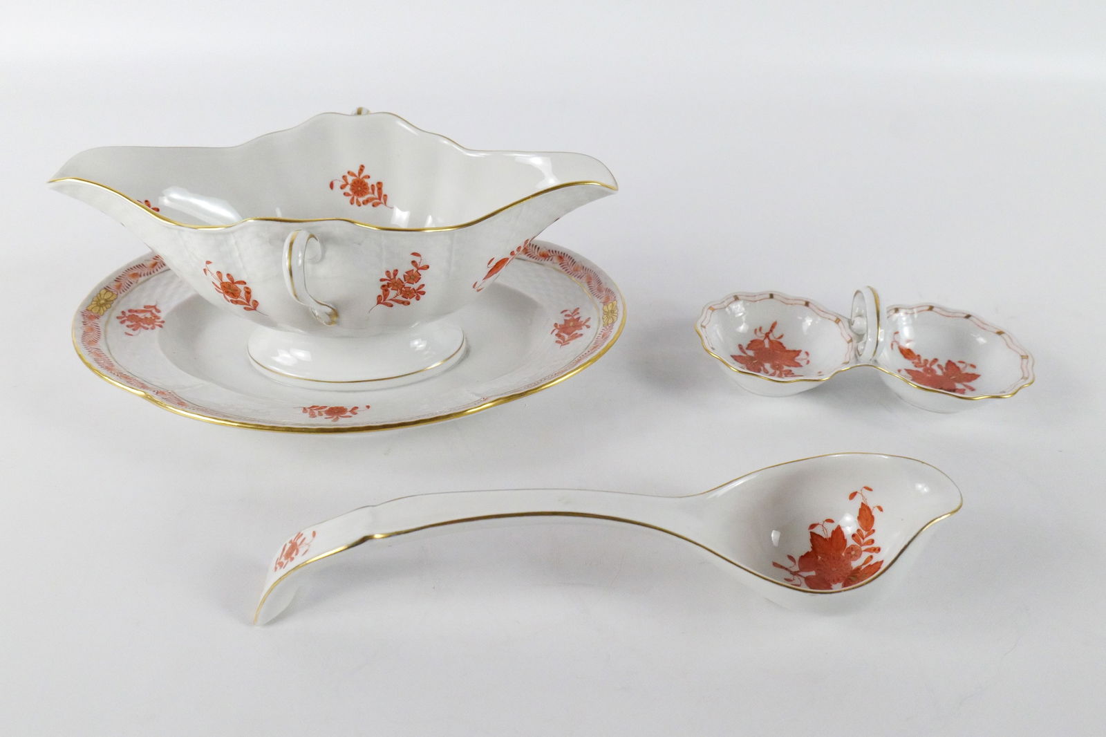 Lot of Herend Porcelain Chinese Bouquet Serving Pieces (1 of 12)