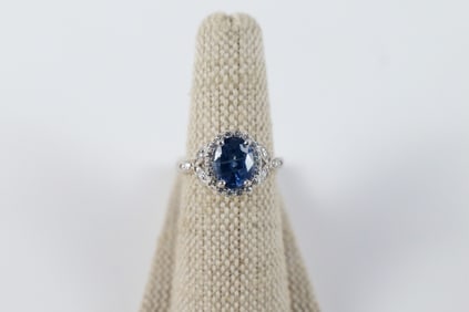 14K White Gold Sapphire and Diamond Ring