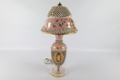 Vintage Capodimonte Style Porcelain Lamp