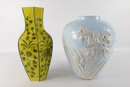 Lot of 2 Porcelain Vases