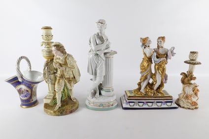 Lot of 5 Pieces of Porcelain